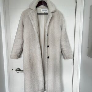 Long Sherpa/teddy coat